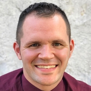 Jordan Kennedy, MBA, Consultant in business development.