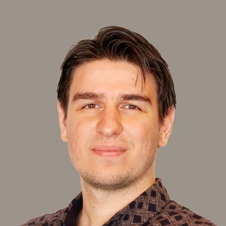 Esat Kalfaoglu, Accomplished ONNX Freelancer.