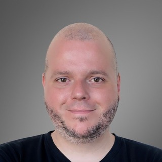 Mauricio Klein, n8n Freelancer.