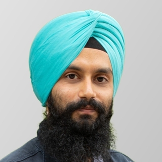 Parminder Singh, Freelance Framer Engineer.
