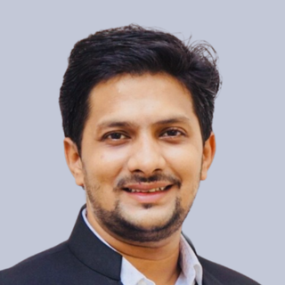 Omkar Deshpande, Competitor Analysis Creator.