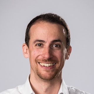 Alex Jones, investment banking Consulting Expert.