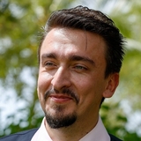 Bogdan Apostol, Senior tech Programmer and Consultant.