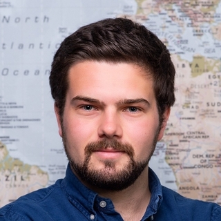 Juan Luis Ruiz - Tagle, Freelance large language models (LLMs) Engineer.