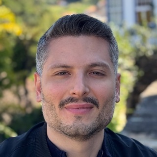 Diogo do Carmo, Freelance Elm Programmer for Hire.