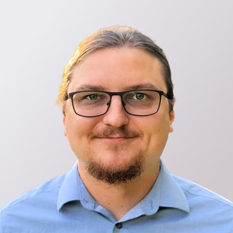 Julian Cislo, Developer in Oshawa, Canada