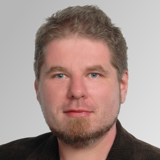Jozsef Varga, Senior ExtJS Programmer and Consultant.