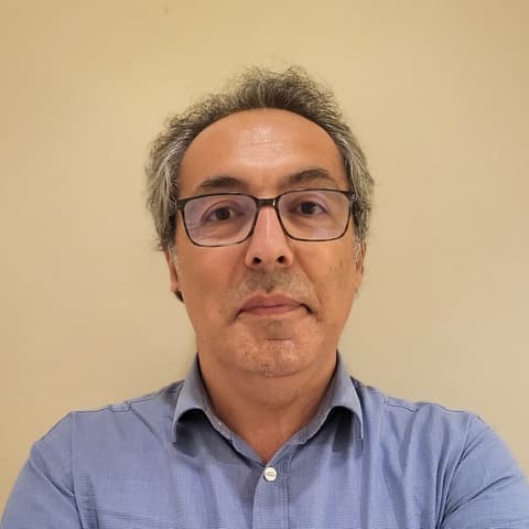 Erhan Yayli, Developer in Vienna, Austria
