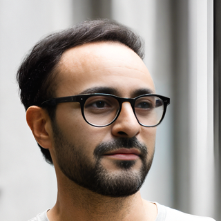 Bryant Castro, Senior fintech Designer.