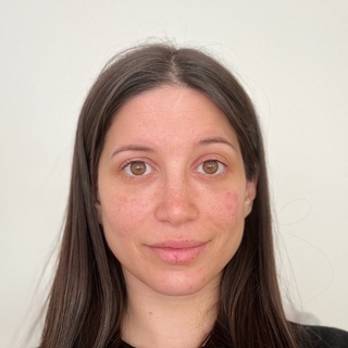 Georgina Vega, Freelance UX Research Designer.