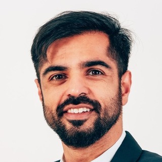 Nikhil Divecha, Business Model Freelancer.