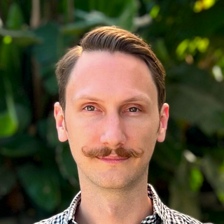 Stephen Byron Bondor, Zoom Freelancer.