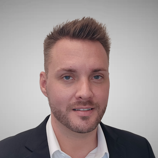 Dan Kunert, Freelance Waterfall Project Management Consultant.
