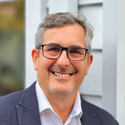 Laurence Mosley, Management Consultant in Sydney, New South Wales, Australia