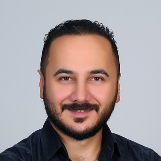 Olcay Ozyilmaz, technical writing Coder.