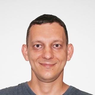 Kostya Plis, Freelance cloud Engineer.