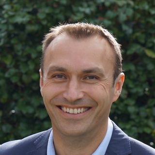 Richard Sinden, Freelance Windows Programmer for Hire.