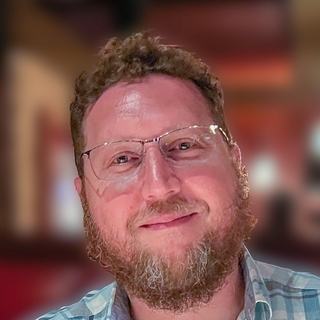 Ilia Tivin, cybersecurity Coder.