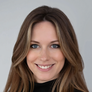 Nicole Elizabeth Smith, trade marketing Consultant.