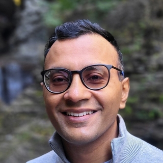 Mehul Dhorda, iOS Freelancer.