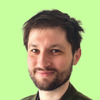 Dragos-Valentin Bubu, Expert Dashboard Designer for Hire.