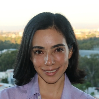 Karla Renteria Garcia, Freelance Social Media Designer.