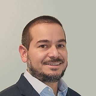 Alejandro Medina, AWS Solutions Coder.