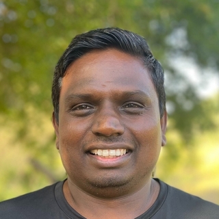 Vijaya Sekar, migration Freelancer.