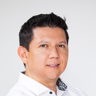 Luis Sánchez, Senior Azure Programmer and Consultant.