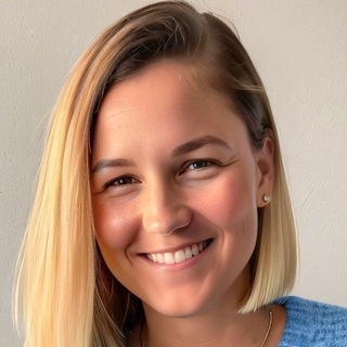 Holly Hale, campaign management Creator.