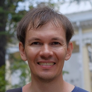 Vitaly Fomichev, JSON Freelancer.