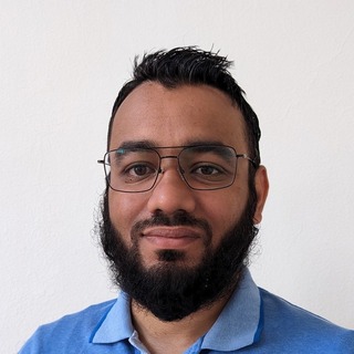 Huzefa Gadi, Expert Flutter Programmer for Hire.