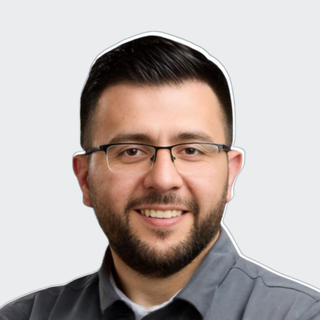 Gambar Oruj, digital marketing Researcher.