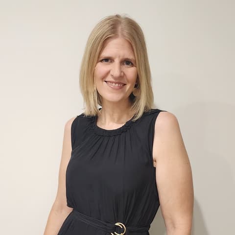 Rebecca Reti, Management Consultant in Brisbane, Queensland, Australia