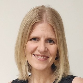 Rebecca Reti, business development Consultant.