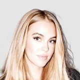 Carly Chenault, social media management Marketer.