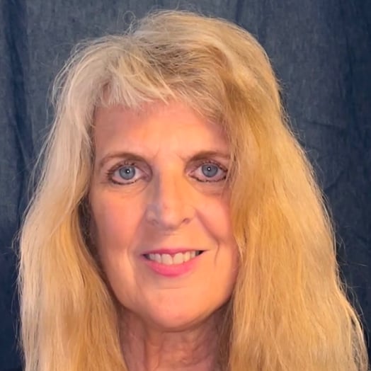 Monica Thomas, Marketing Expert in Lindenhurst, United States