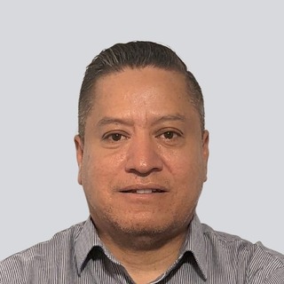 Victor Zuno, Accomplished Azure Freelancer.