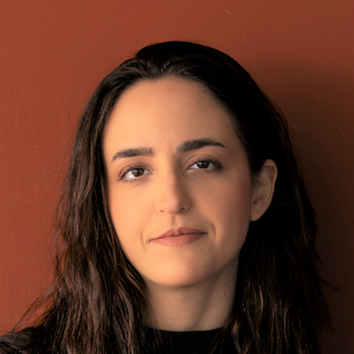 Hannah Iara Silva, Accomplished Power BI Freelancer.