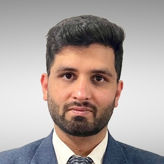 Lakshay Bajaj, Accomplished low-code Freelancer.