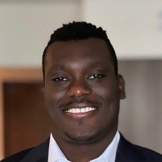 Koflax Hounkpe, Senior Xamarin Programmer and Consultant.