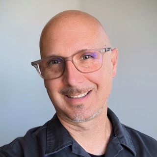 Daniel T Wood