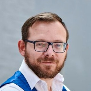 Curtis Young, LinkedIn campaign Executive.