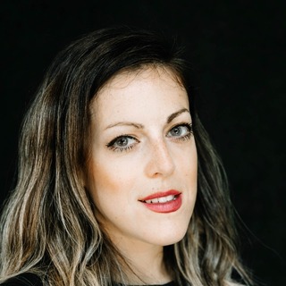 Tara Gardner, social media content Expert.