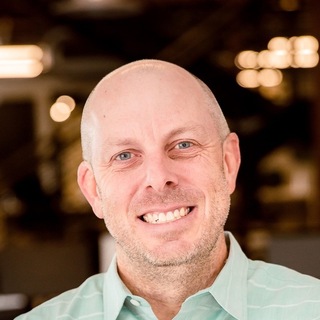 Greg Brauner, Fractional CMO Expert.