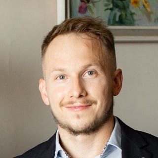 Juraj Jarabek, Software Development Engineer.