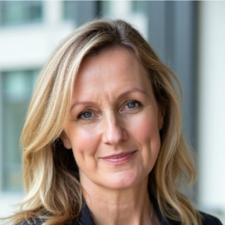 Kristin Bengtsson, brand strategy Copywriter.