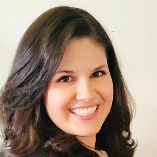Paola Price, survey Marketer.
