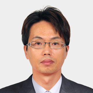 Mike (Jinkyoo) Kang, M&A Freelancer.