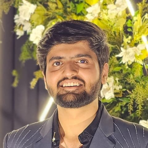 Pratik Savaliya, Developer in Surat, Gujarat, India